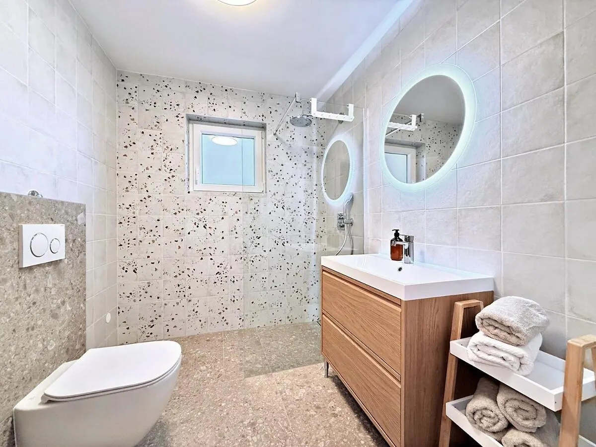 Viola Apartment Poreč Kroatien